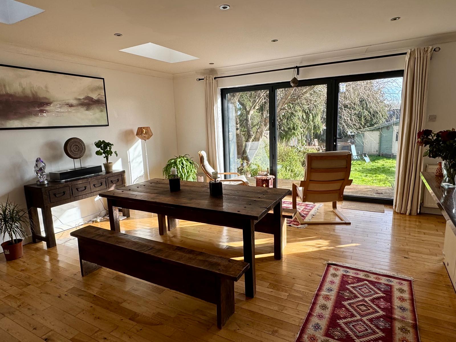 Dining Area 1