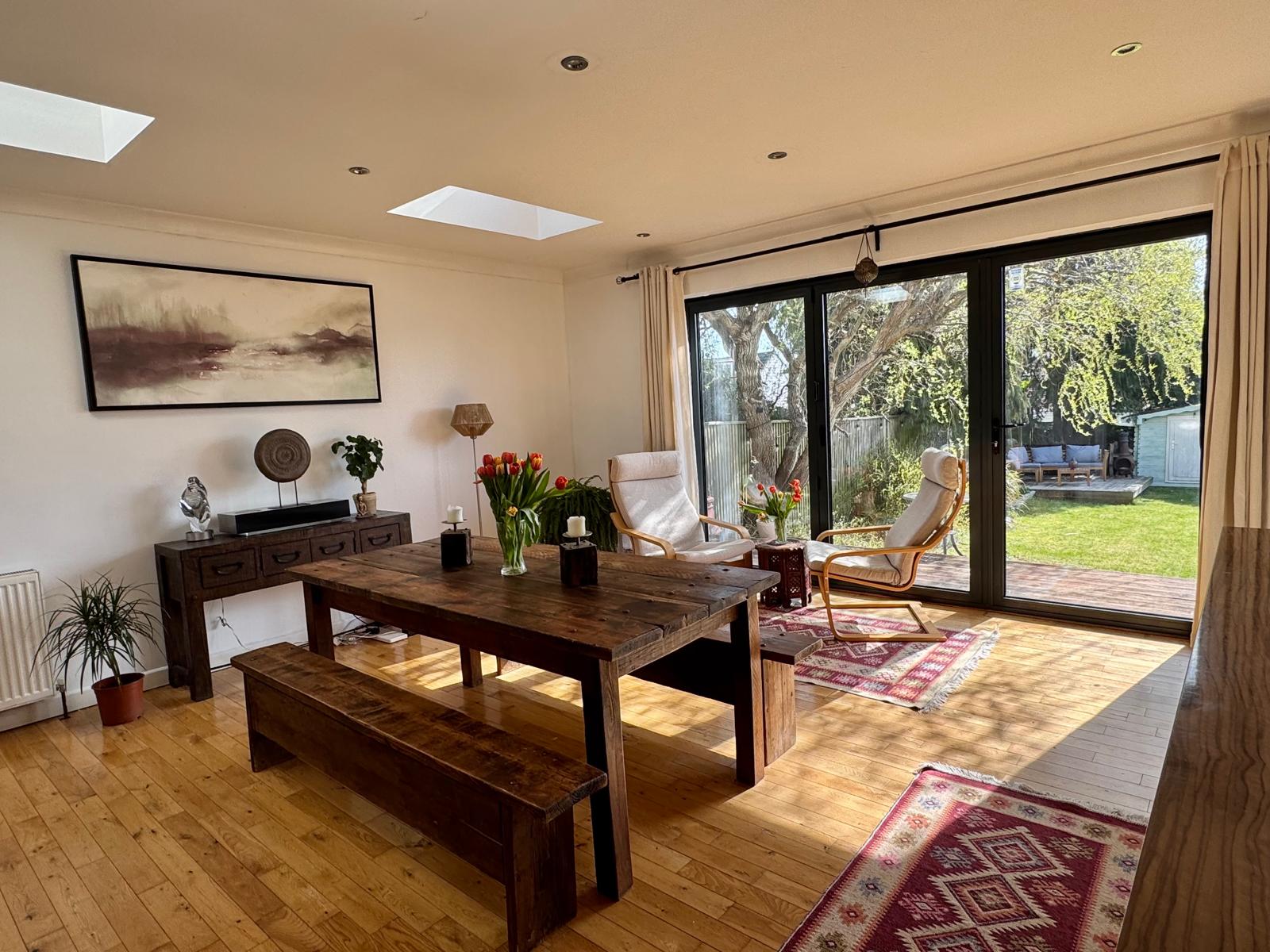 Dining Area 4