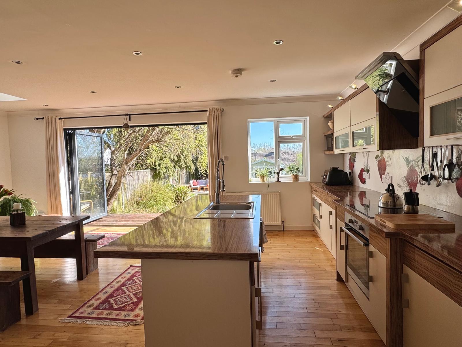 Kitchen 2