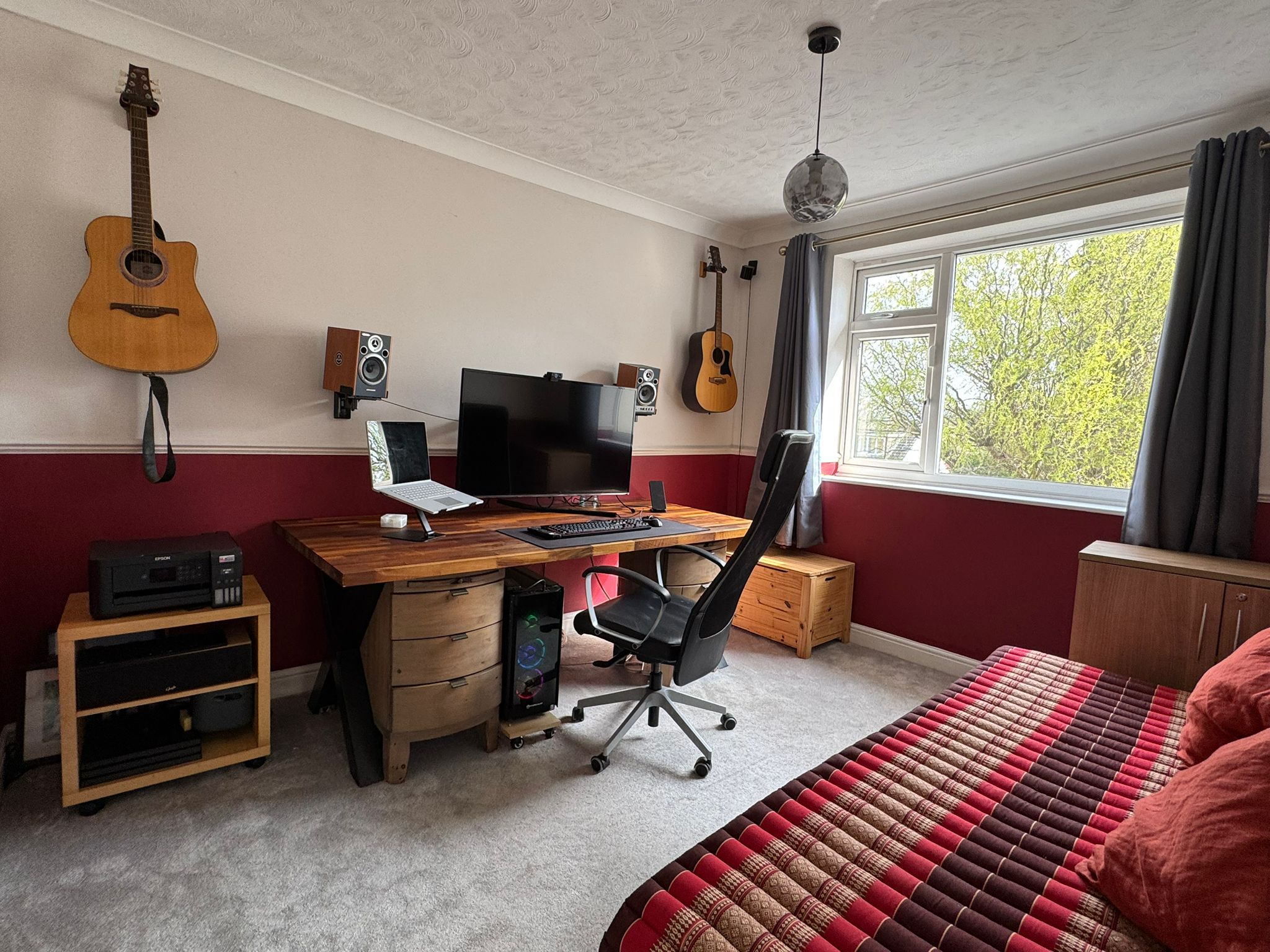 Good Sized Office